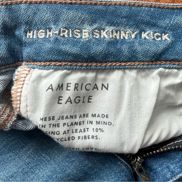 American Eagle High Rise Skinny Kick Distressed Jeans, blue, stretchy Size 6 - Picture 4 of 9